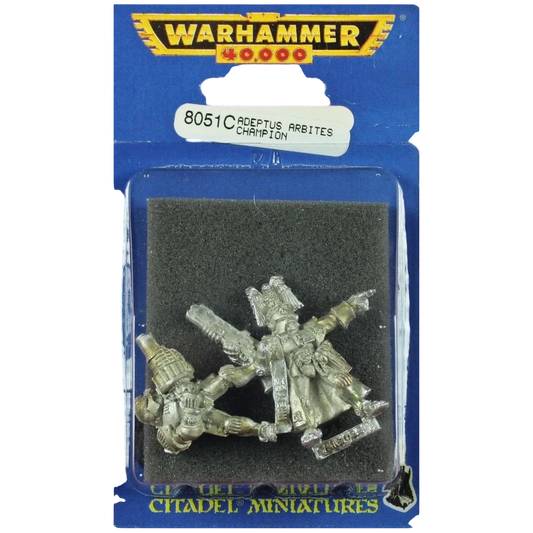 Adeptus Arbites Champion (New in Box)