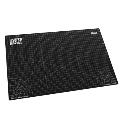 Green Stuff World for Models & Miniatures Black Cutting Mat 4135