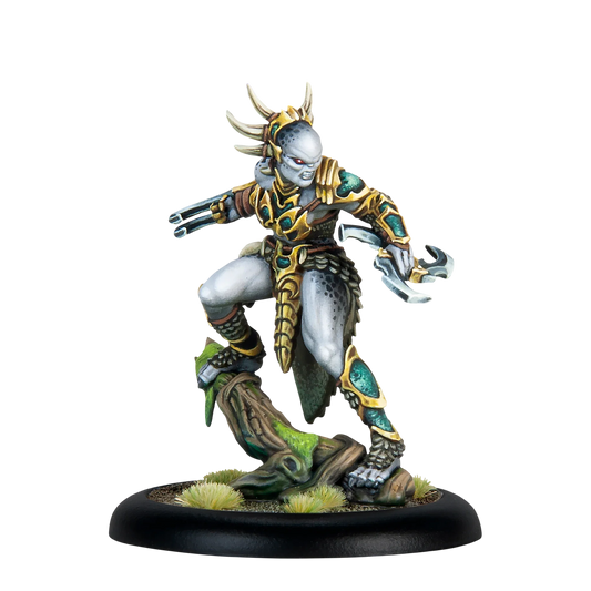 Nissak, Totem Huntress Champion (Unpainted) (Assembled)