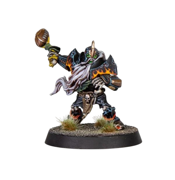 Skrull Halfheight (Unpainted) (Assembled) from Blood Bowl
