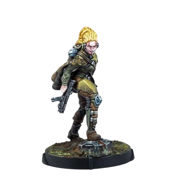 Infinity - Aïda Swanson, Submondo Smuggler (Submachine Gun) (Unpainted) (Assembled)