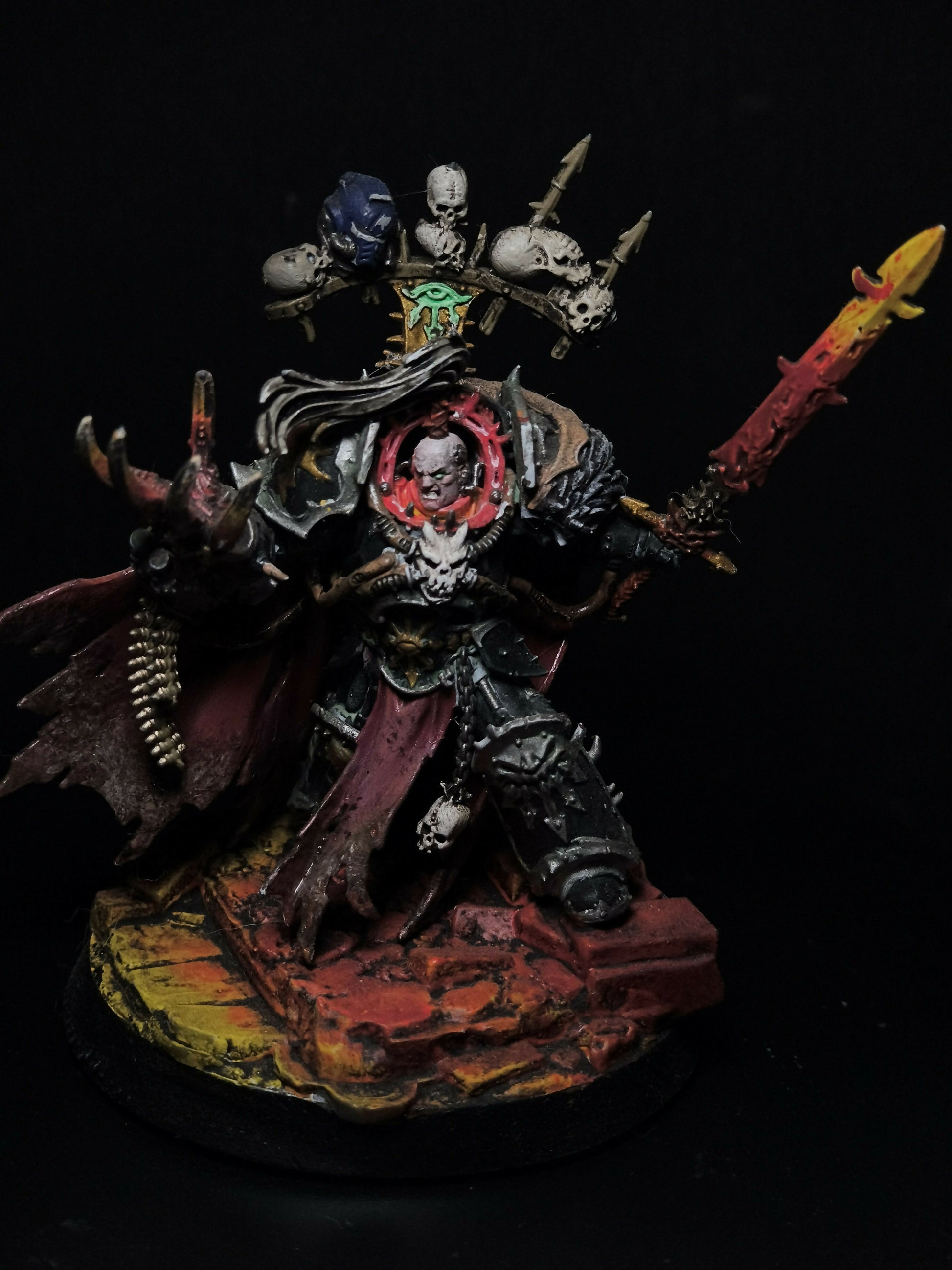 abaddon-the-despoiler-custom-painted-assembled-heathen-minis