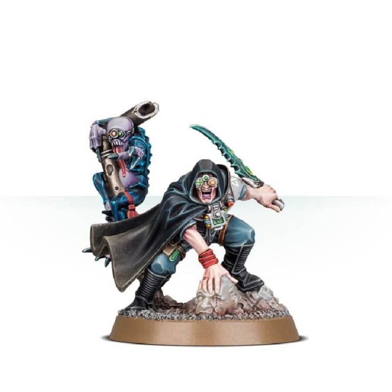 Sanctus (Unpainted) (Assembled) From Warhammer 40K on Wargame Trader
